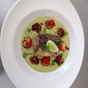 Sauteed hake fish&crab with coconut pea curry sauce