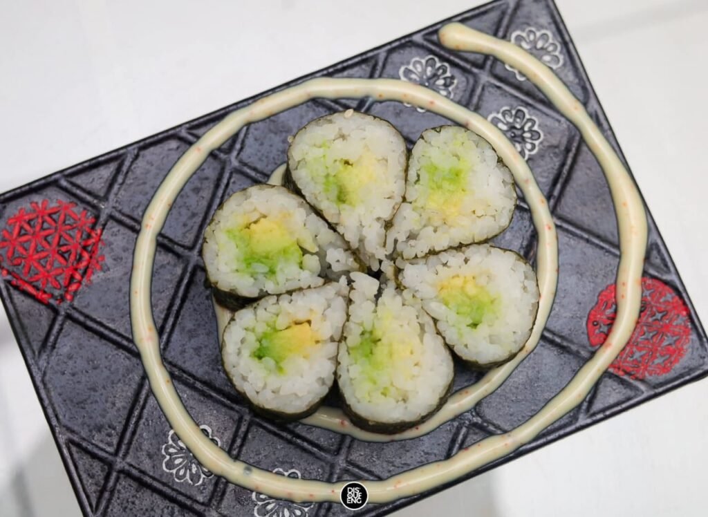 Avocado Maki 6pc