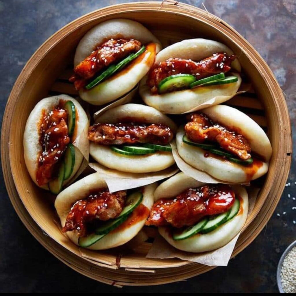 2 x Crispy chicken Bao Buns