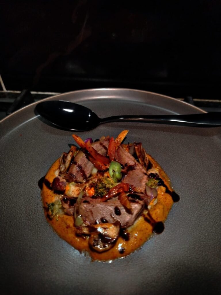 Segmented lamb shank, spiced lamb jus, sauteed veg