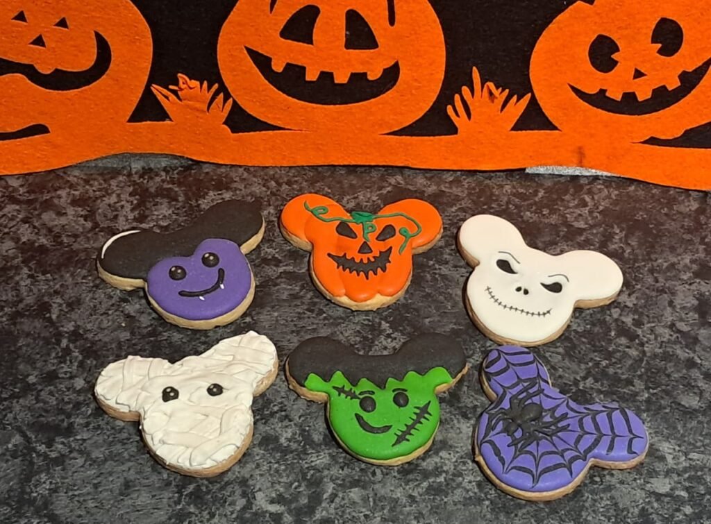 Theme Cookies