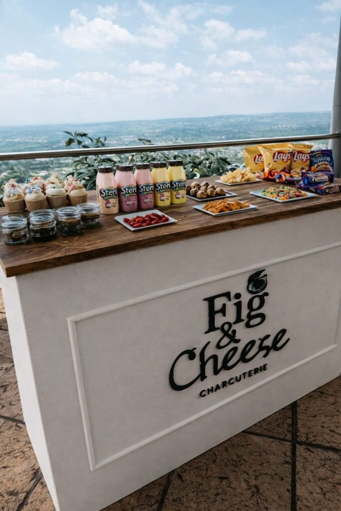 Lucky Packet Mobile Bar