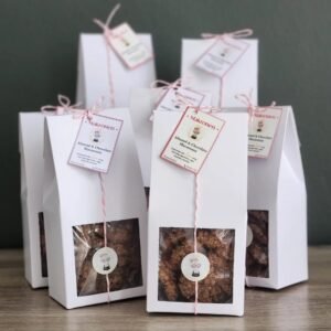 Makronen - Dark chocolate and almond Macaroons